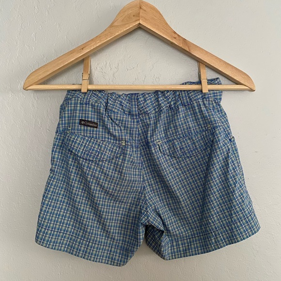 Columbia Kids Plaid Shorts - Picture 2 of 4